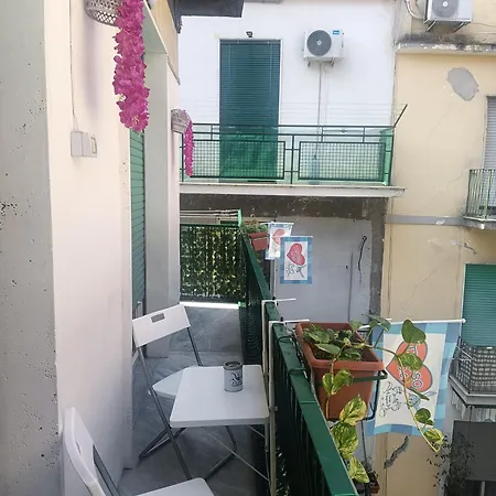 Il Dubbio ai Quartieri Spagnoli Napoli Esterno foto